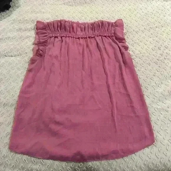 Loft Smocked Ruffle Shell Pink Size Small - Picture 4 of 4